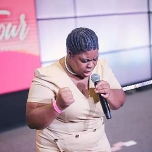 Meet your Posher, Joanna